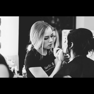 Meet your Posher, Brooke